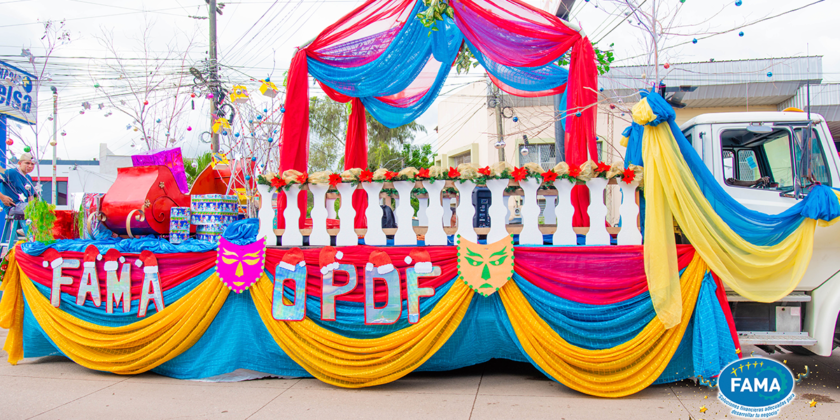 Desfile (Carroza FERIA JUTICALPA 2023)