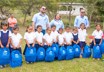 Donación de Kits Escolares San Luis, Comayagua